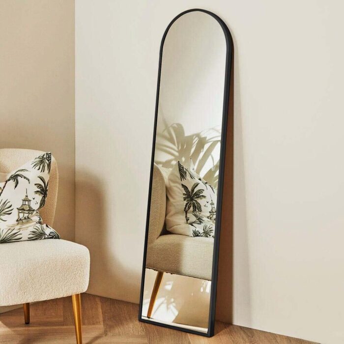 outlet-full-length-leaningwall-mirror-black-laura-james
