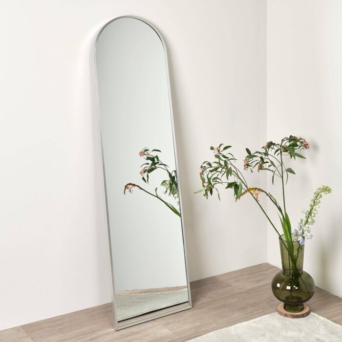 outlet-ingham-140x40cm-metal-arch-mirror-silver-laura-james-1
